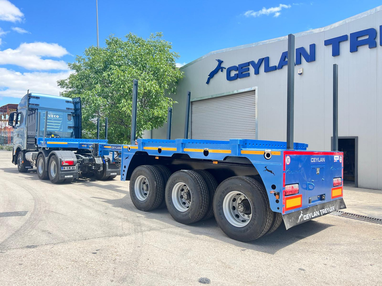 CEYLAN 3 AXLES STANDART & EXTENDABLE LOWBED - Podvalníkový návěs: obrázek 1 CEYLAN 3 AXLES STANDART & EXTENDABLE LOWBED - Podvalníkový návěs: obrázek 1