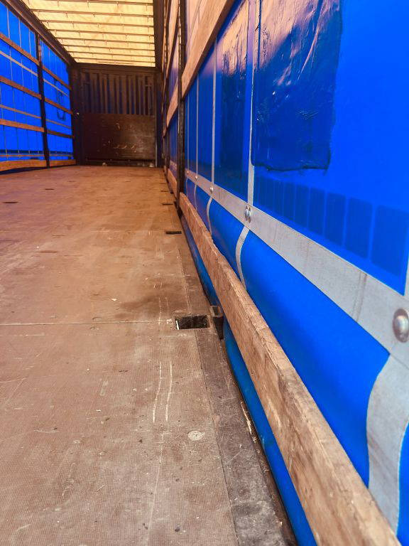 Plachtový návěs Krone BPW trommel: obrázek 7 Plachtový návěs Krone BPW trommel: obrázek 7