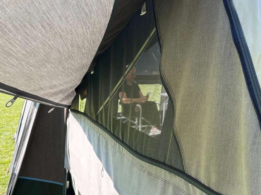 Camp-let Earth - Karavan: obrázek 4 Camp-let Earth - Karavan: obrázek 4