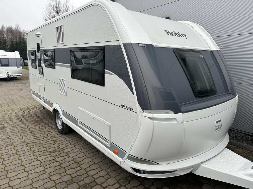 DE LUXE 495 UL 2024 - Karavan: obrázek 1 DE LUXE 495 UL 2024 - Karavan: obrázek 1