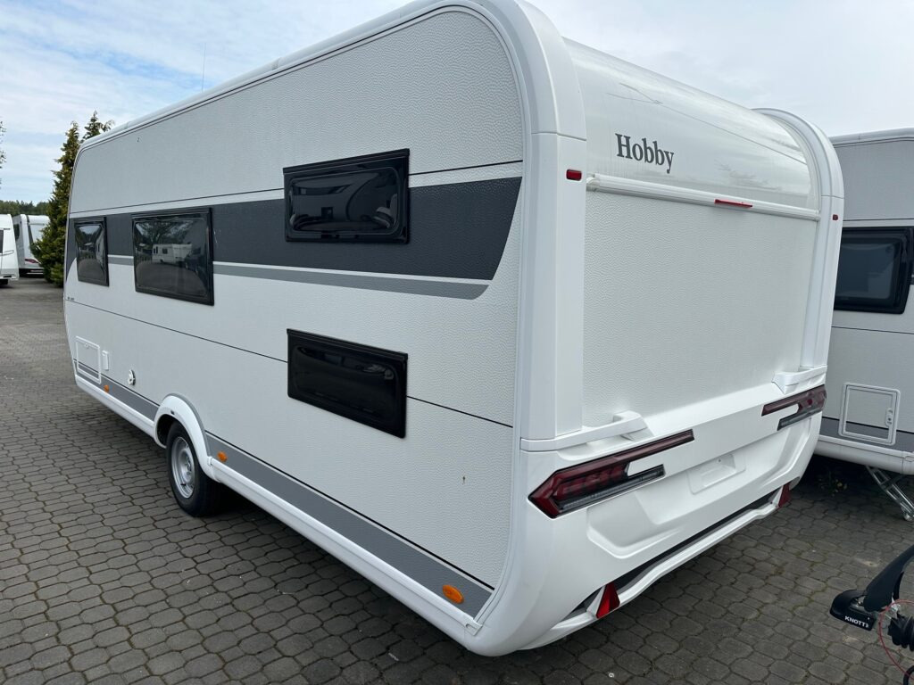 DE LUXE 545 KMF 2024 - Karavan: obrázek 4 DE LUXE 545 KMF 2024 - Karavan: obrázek 4