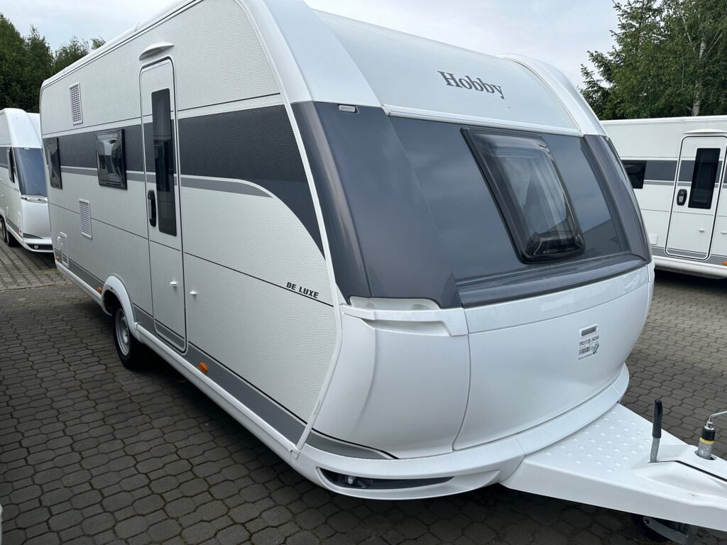 DE LUXE 545 KMF 2024 - Karavan: obrázek 2 DE LUXE 545 KMF 2024 - Karavan: obrázek 2