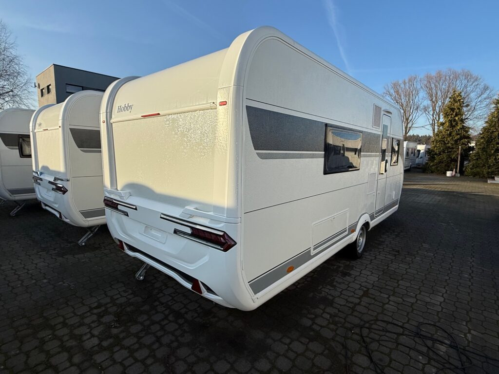 HOBBY DE LUXE 495 WFB 2025 - Karavan: obrázek 3 HOBBY DE LUXE 495 WFB 2025 - Karavan: obrázek 3