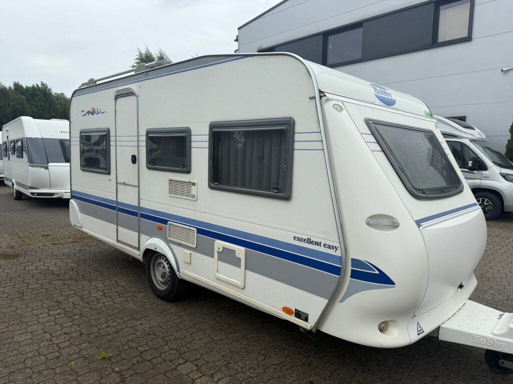 Hobby 450 UF Excellent Easy 2003 - Karavan: obrázek 1 Hobby 450 UF Excellent Easy 2003 - Karavan: obrázek 1
