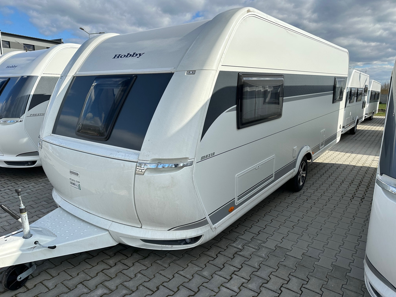 Hobby 585 UL Maxia 2023 - Karavan: obrázek 1 Hobby 585 UL Maxia 2023 - Karavan: obrázek 1