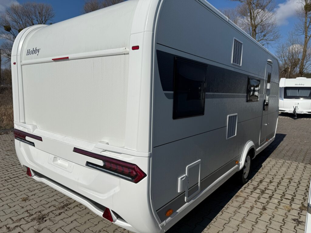 Hobby DE LUXE 545 KMF 2025 - Karavan: obrázek 4 Hobby DE LUXE 545 KMF 2025 - Karavan: obrázek 4
