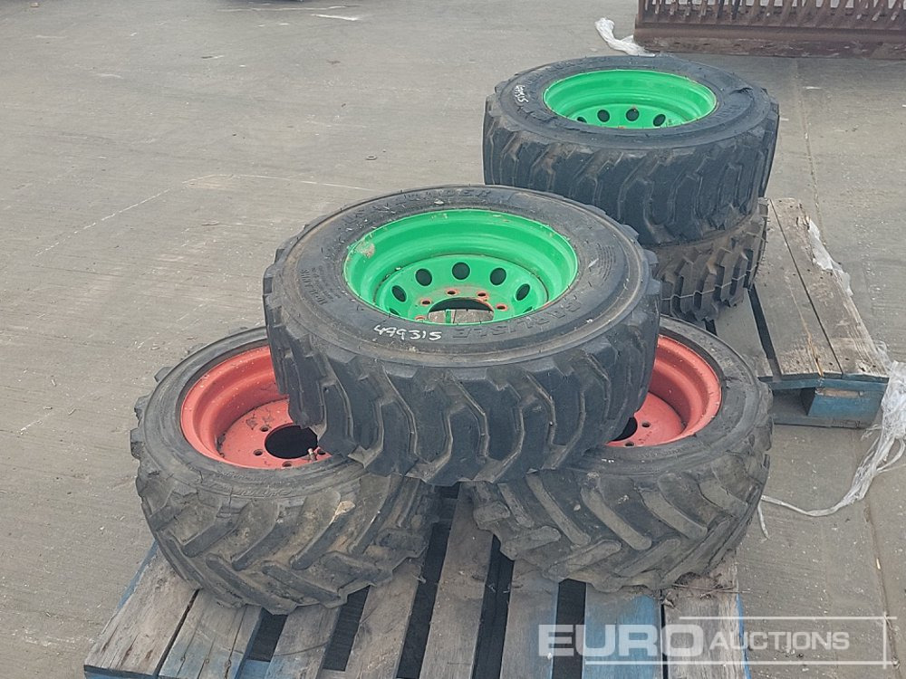 10-16.5 Tyre & Rim (3 of), 26-12/38 Tyre & Rim (2 of) - Pneumatiky: obrázek 2 10-16.5 Tyre & Rim (3 of), 26-12/38 Tyre & Rim (2 of) - Pneumatiky: obrázek 2