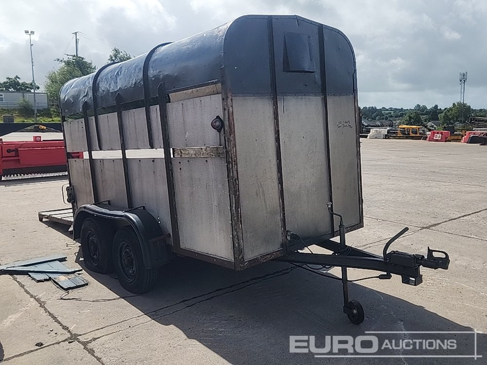 10' x 5' Twin Axle Cattle Trailer - Návěs na přepravu zvířat: obrázek 4 10' x 5' Twin Axle Cattle Trailer - Návěs na přepravu zvířat: obrázek 4