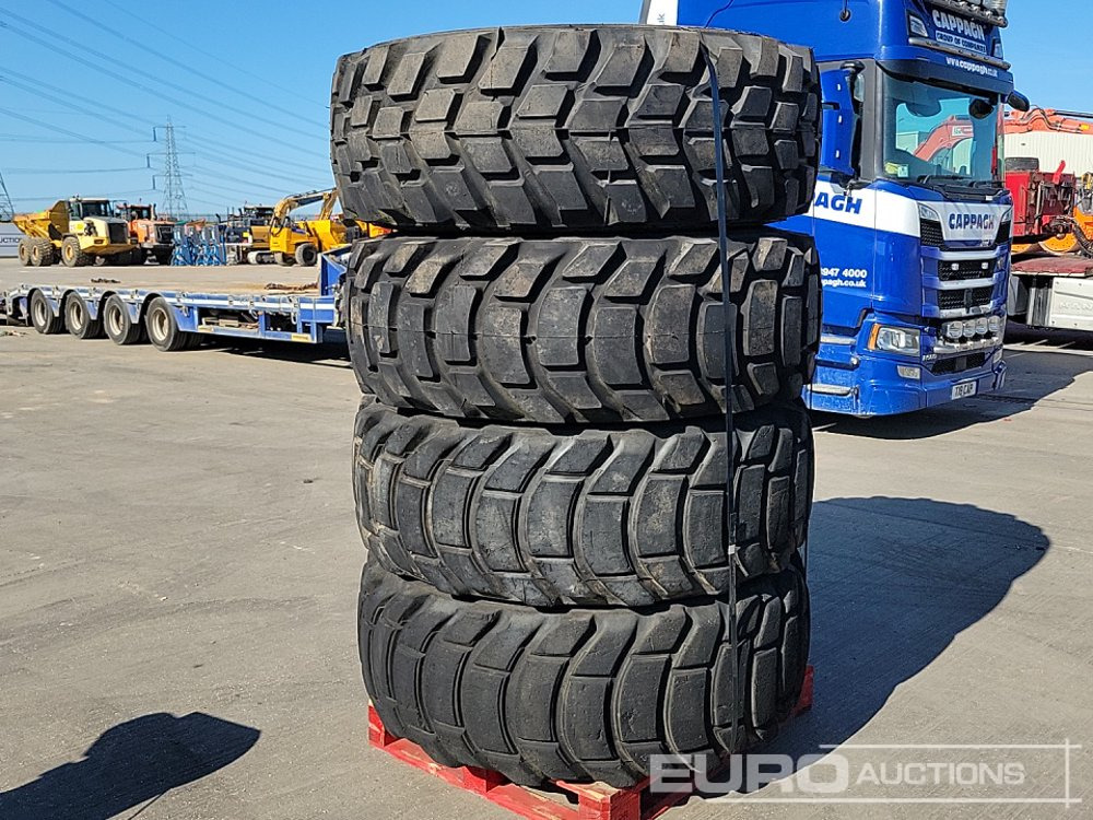 20.5 R25 Tyre & Rim (4 of) - Pneumatiky: obrázek 5 20.5 R25 Tyre & Rim (4 of) - Pneumatiky: obrázek 5