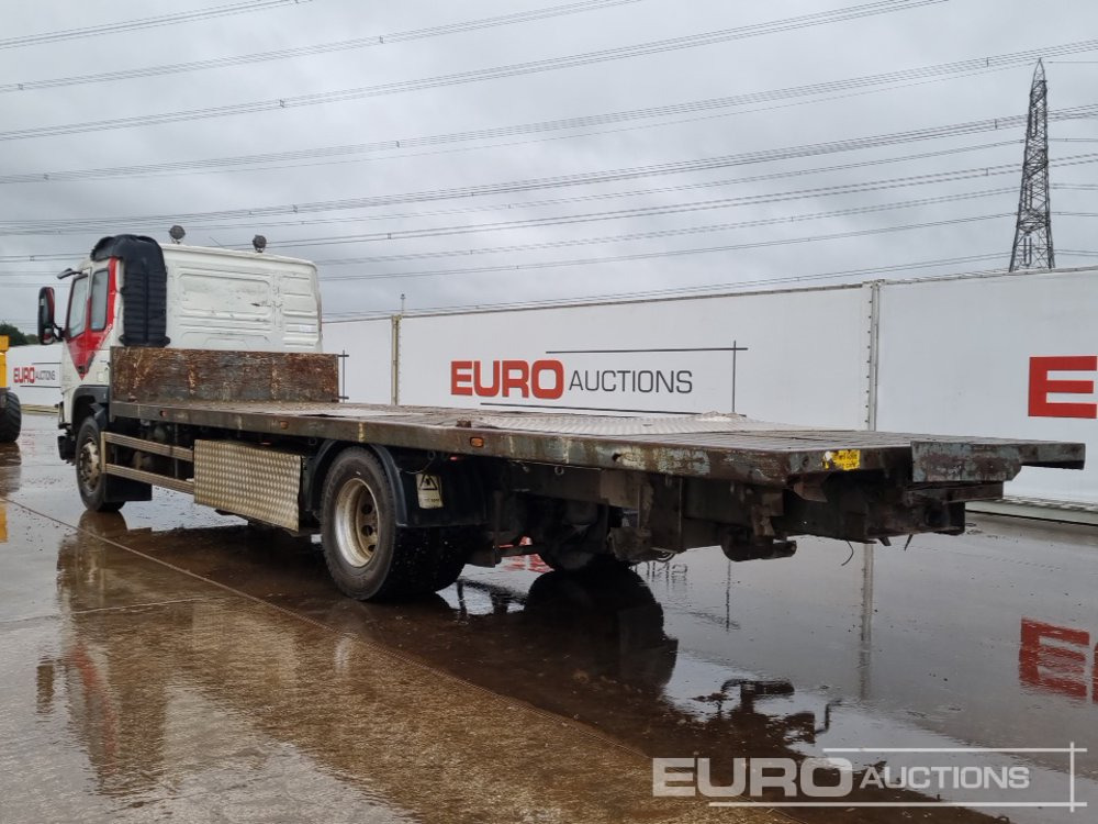 2001 Volvo FM12 - Nákladní automobil valníkový/ Plošinový: obrázek 3 2001 Volvo FM12 - Nákladní automobil valníkový/ Plošinový: obrázek 3