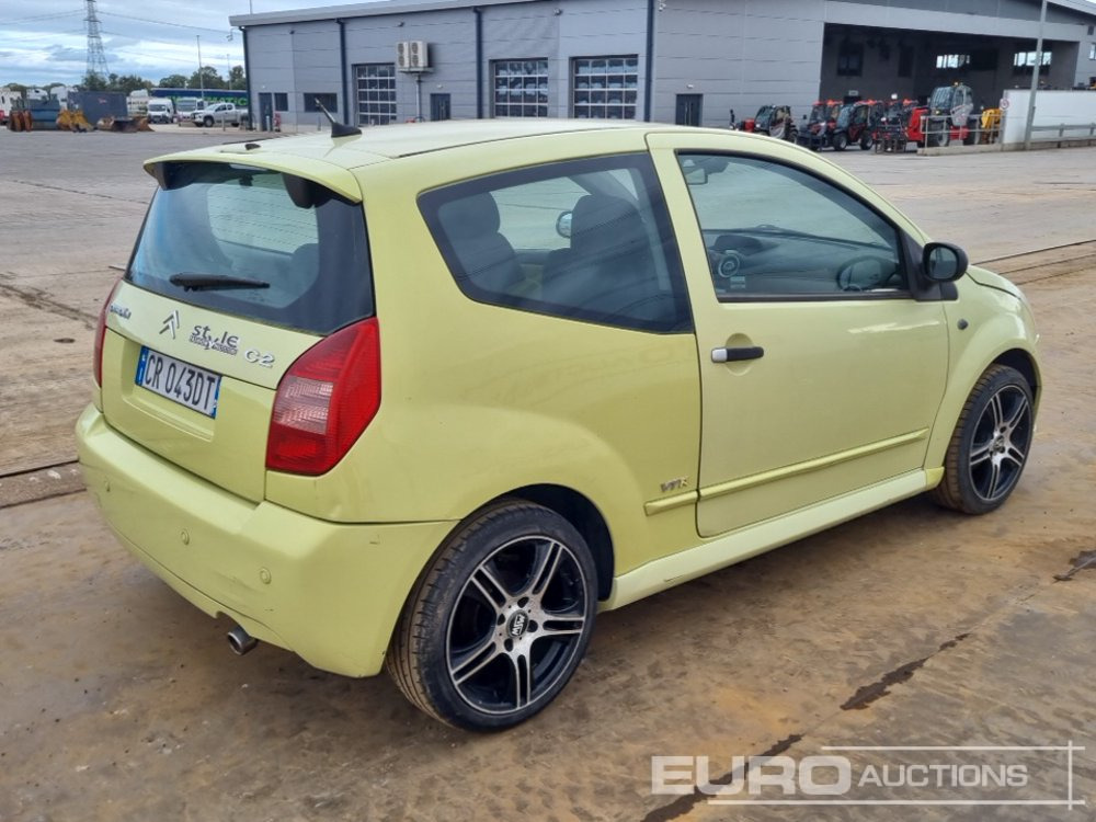 2004 Citroen C2 - Osobní auto: obrázek 5 2004 Citroen C2 - Osobní auto: obrázek 5