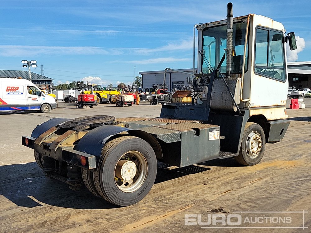 2004 Terberg YT182 - Terminálový traktor: obrázek 5 2004 Terberg YT182 - Terminálový traktor: obrázek 5