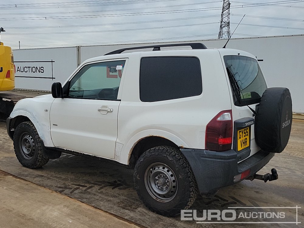 2005 Mitsubishi Shogun - SUV: obrázek 3 2005 Mitsubishi Shogun - SUV: obrázek 3