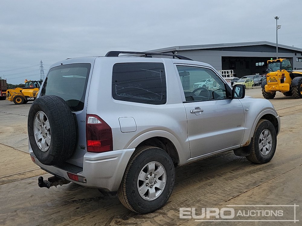 2006 Mitsubishi Shogun - SUV: obrázek 5 2006 Mitsubishi Shogun - SUV: obrázek 5