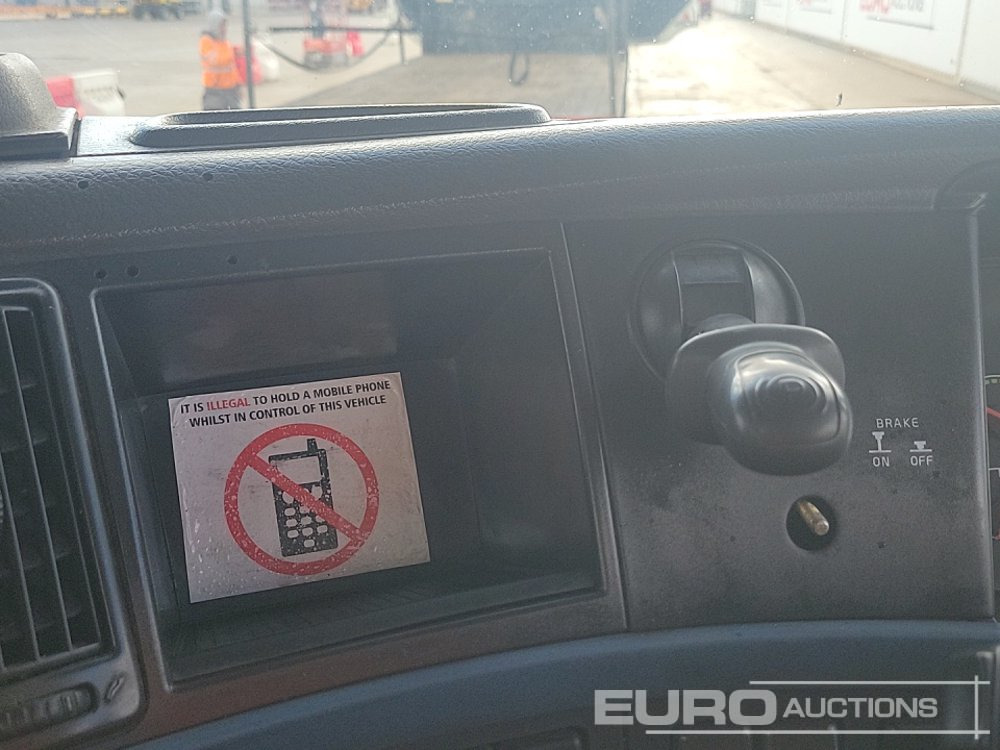 Cisternové vozidlo 2006 Volvo FM300: obrázek 38