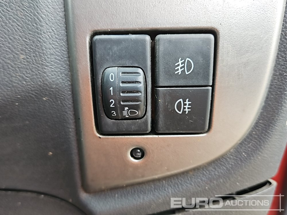 Pick-up 2009 Isuzu Rodeo: obrázek 49