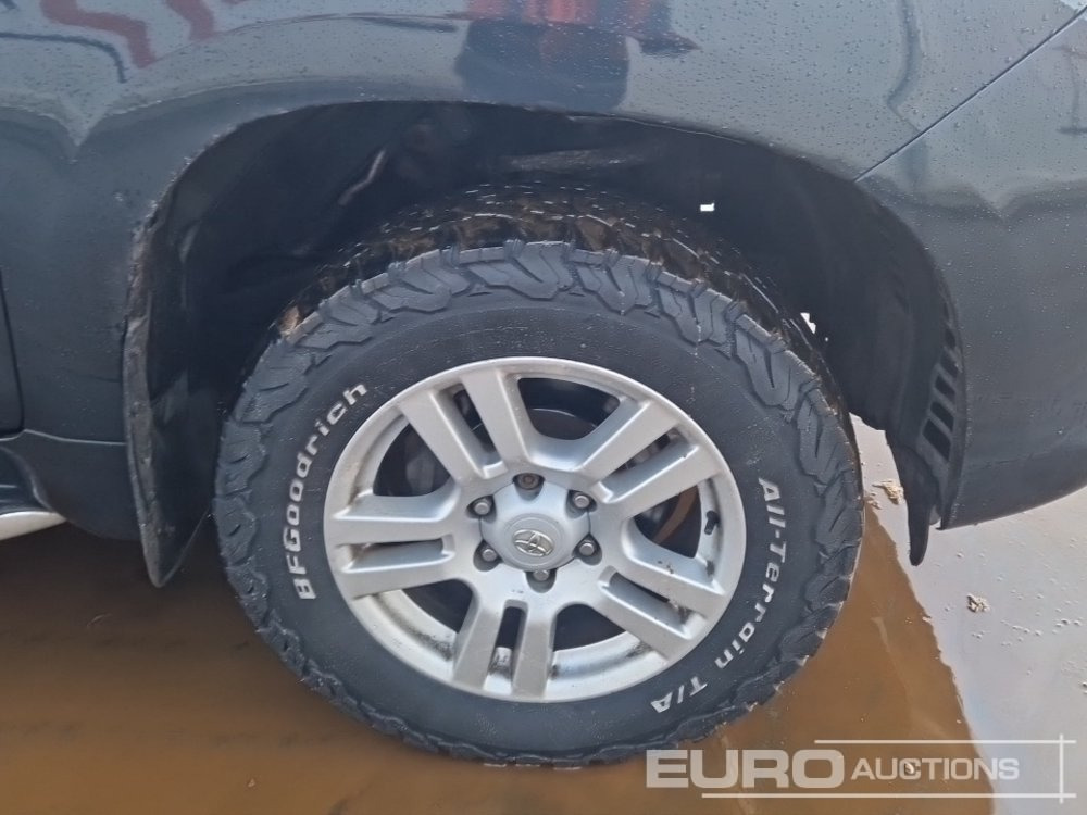 SUV 2009 Toyota Land Cruiser: obrázek 12 SUV 2009 Toyota Land Cruiser: obrázek 12