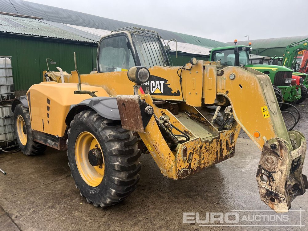 2010 CAT TH414 - Teleskopický manipulátor: obrázek 5 2010 CAT TH414 - Teleskopický manipulátor: obrázek 5