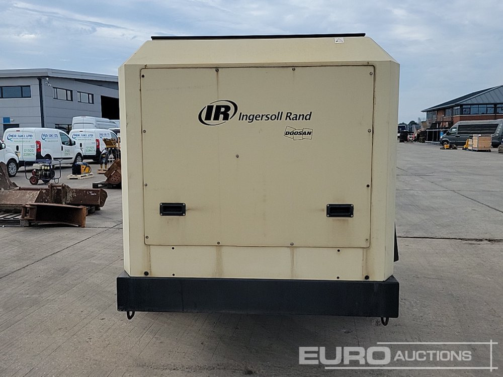 2010 Ingersoll Rand 12/150 - Mobilní kompresor: obrázek 4 2010 Ingersoll Rand 12/150 - Mobilní kompresor: obrázek 4