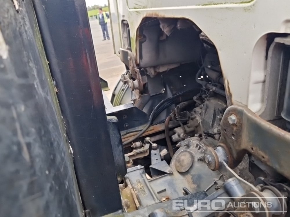 Nákladní automobil valníkový/ Plošinový pro dopravu těžké techniky 2010 Scania P320: obrázek 45