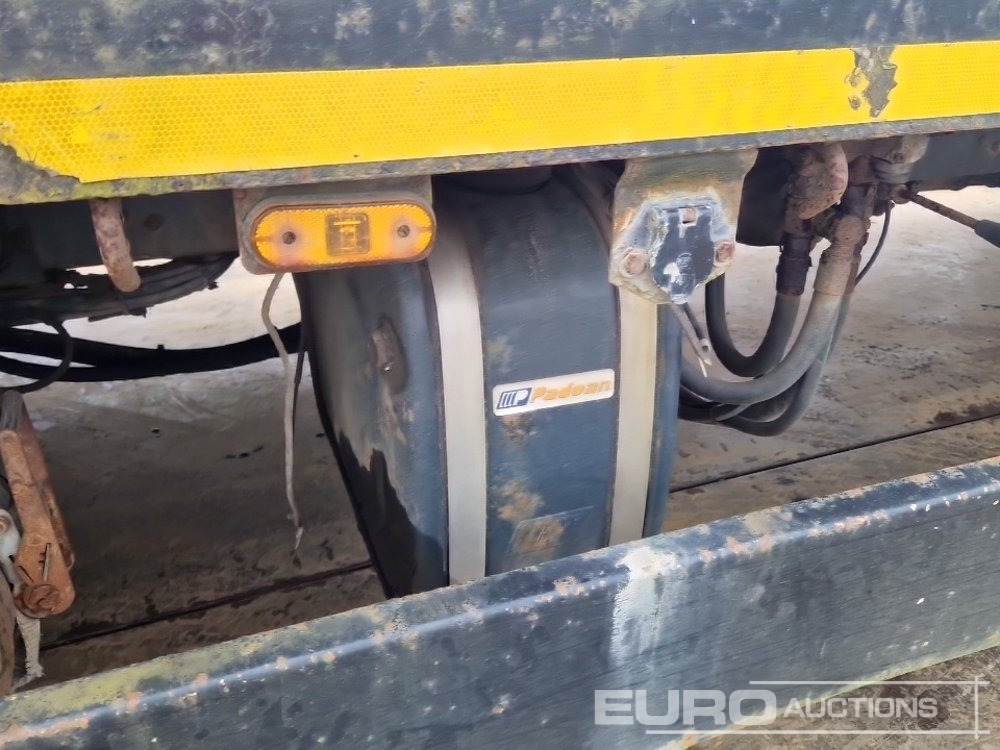 Nákladní automobil valníkový/ Plošinový pro dopravu těžké techniky 2010 Scania P320: obrázek 41