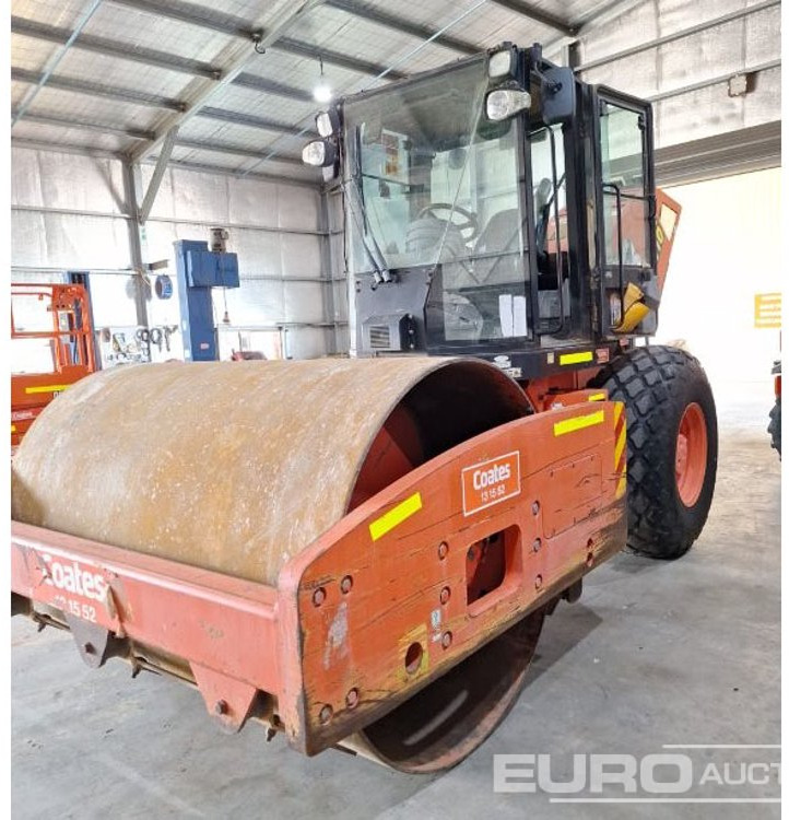 2011 CAT CS533XT Single Drum Roller, A/C - Válec: obrázek 1 2011 CAT CS533XT Single Drum Roller, A/C - Válec: obrázek 1