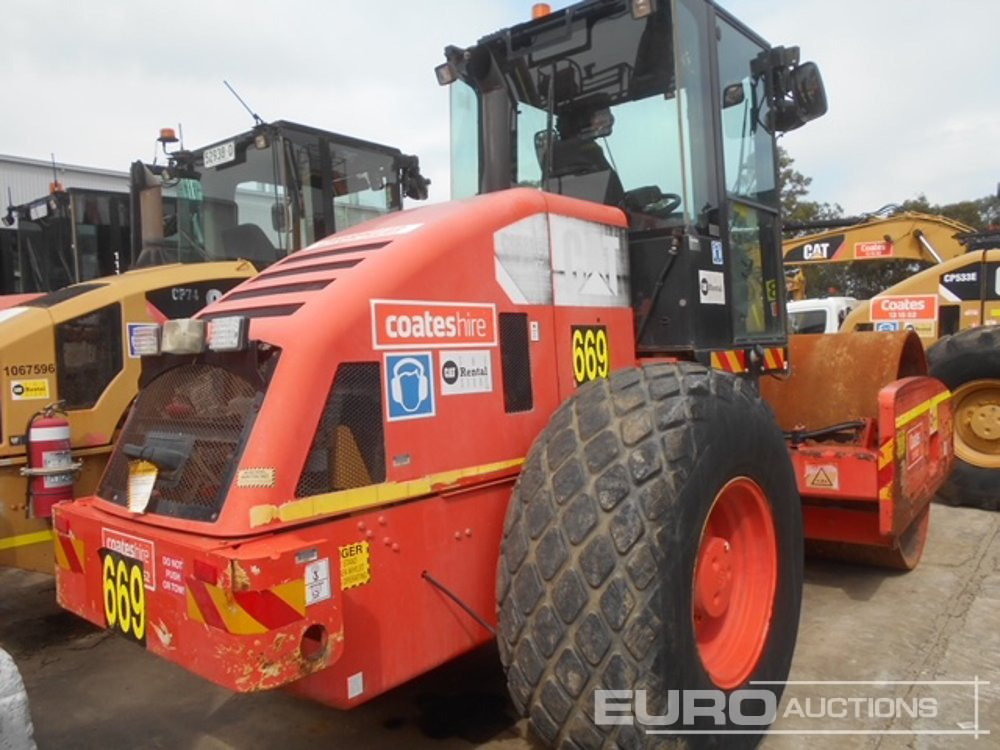 2011 CAT CS533XT Single Drum Vibrating Roller, A/C - Válec: obrázek 4 2011 CAT CS533XT Single Drum Vibrating Roller, A/C - Válec: obrázek 4