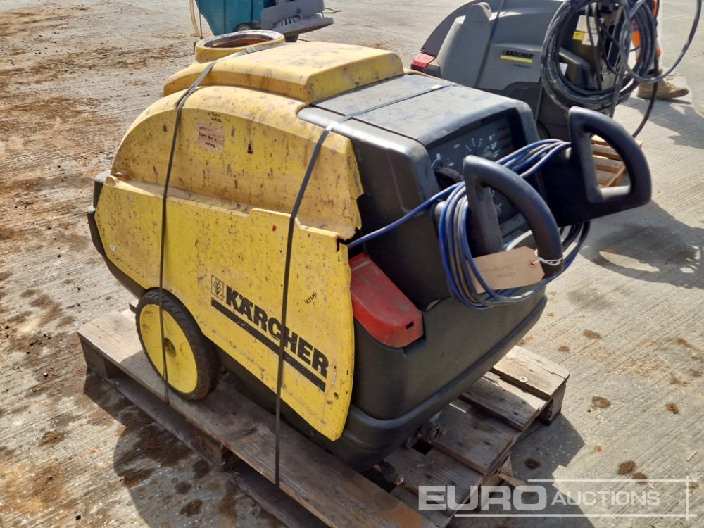2011 Karcher 250 Volt Scrubber Dryer - Stavební zařízení: obrázek 3 2011 Karcher 250 Volt Scrubber Dryer - Stavební zařízení: obrázek 3
