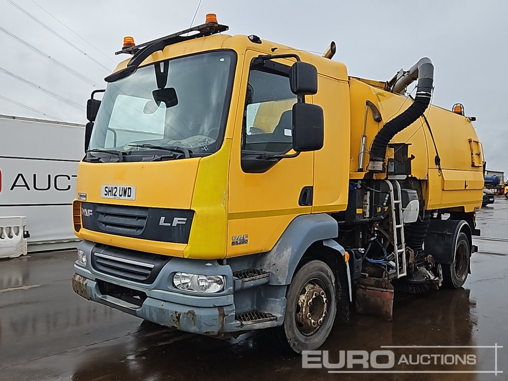 2012 DAF LF55.220 - Zametací vůz: obrázek 1 2012 DAF LF55.220 - Zametací vůz: obrázek 1