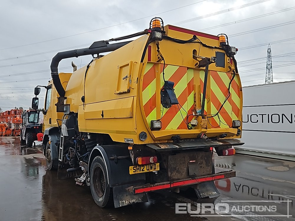 2012 DAF LF55.220 - Zametací vůz: obrázek 3 2012 DAF LF55.220 - Zametací vůz: obrázek 3