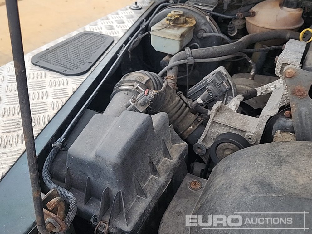 SUV 2012 Land Rover Defender 90: obrázek 33