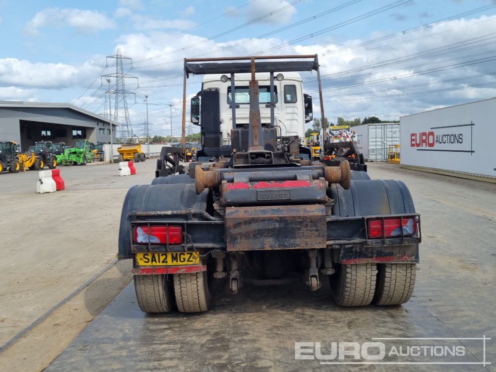 2012 MAN 35.360 - Hákový nosič kontejnerů: obrázek 4 2012 MAN 35.360 - Hákový nosič kontejnerů: obrázek 4