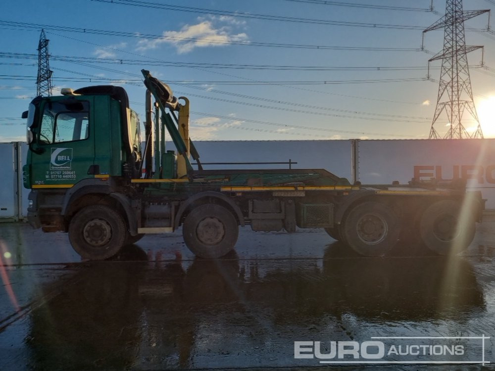 2013 DAF CF85.360 - Hákový nosič kontejnerů: obrázek 2 2013 DAF CF85.360 - Hákový nosič kontejnerů: obrázek 2