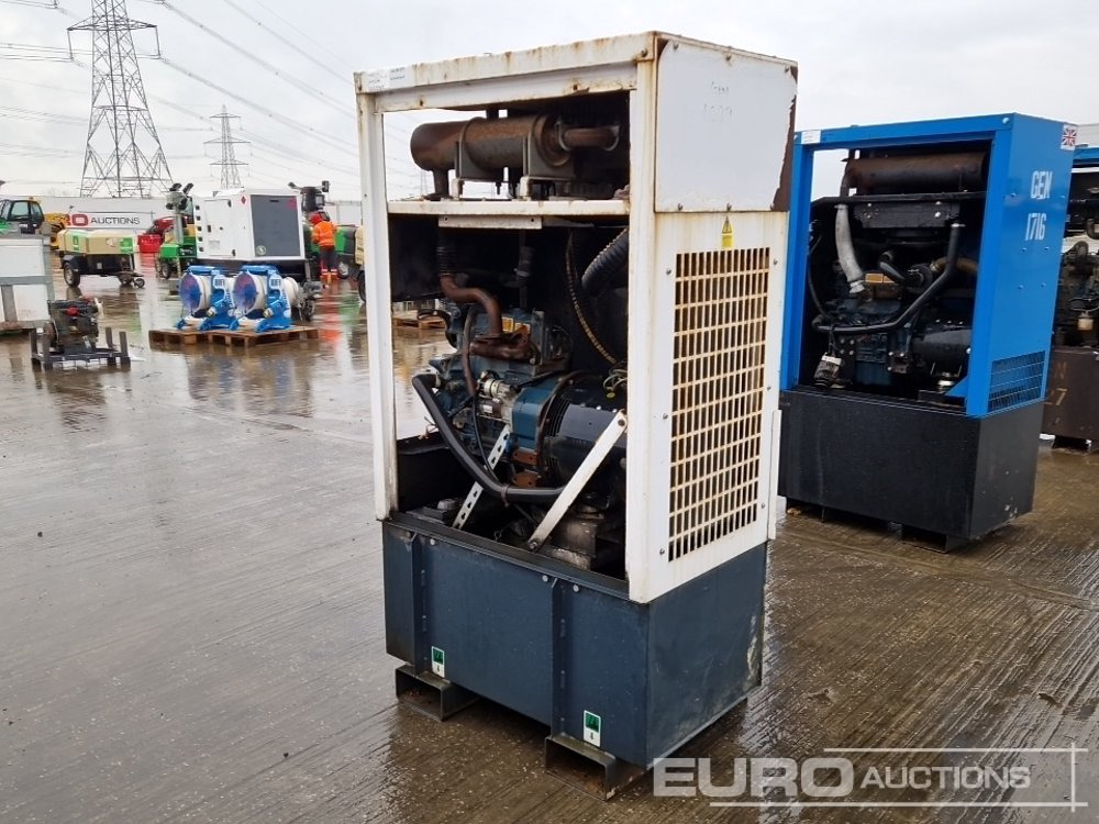 2013 Harrington 9 kVA Generator, Kubota Engine, (Parts Missing) - Elektrický generátor: obrázek 5 2013 Harrington 9 kVA Generator, Kubota Engine, (Parts Missing) - Elektrický generátor: obrázek 5