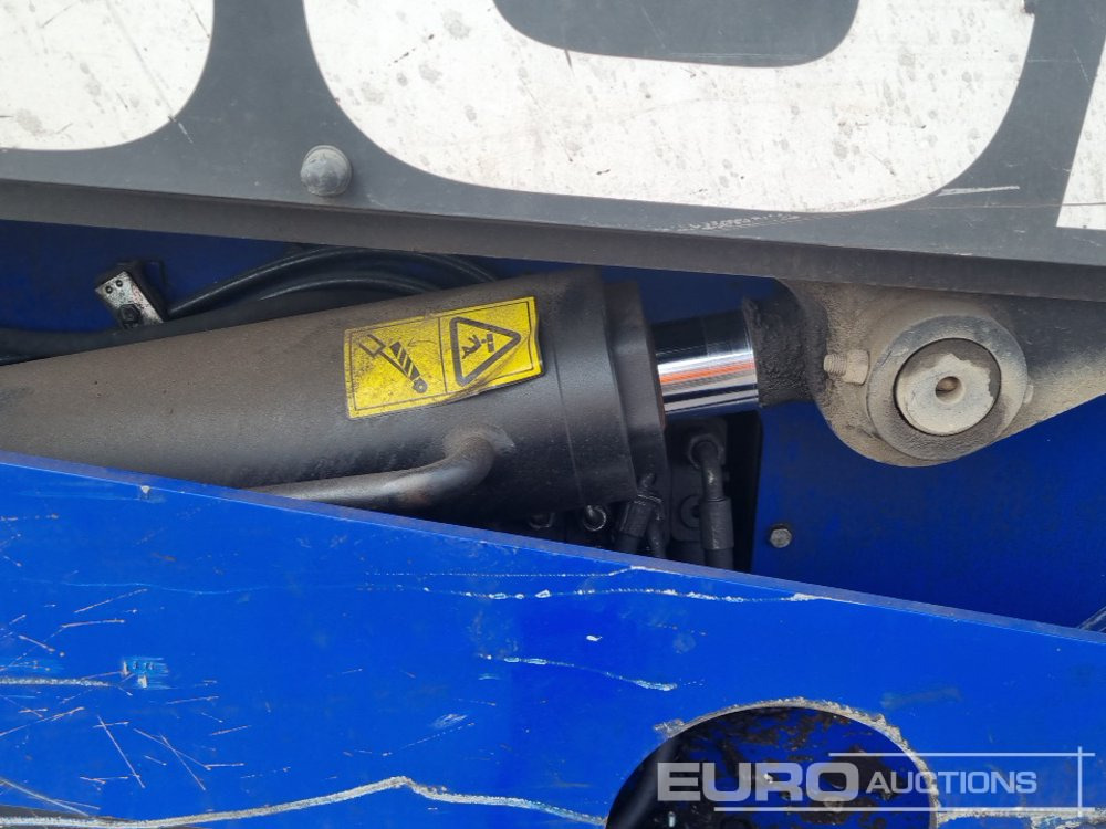 Teleskopický manipulátor 2013 JCB TLT35: obrázek 18