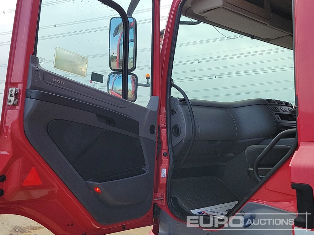 Plachtový nákladní auto 2014 DAF CF290: obrázek 30