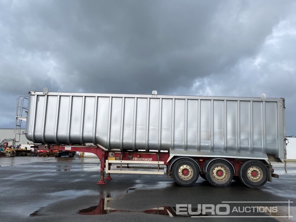 2014 Fruehauf Tri Axle Bulk Tipping Trailer, Roll Over Cover - Sklápěcí návěs: obrázek 2 2014 Fruehauf Tri Axle Bulk Tipping Trailer, Roll Over Cover - Sklápěcí návěs: obrázek 2