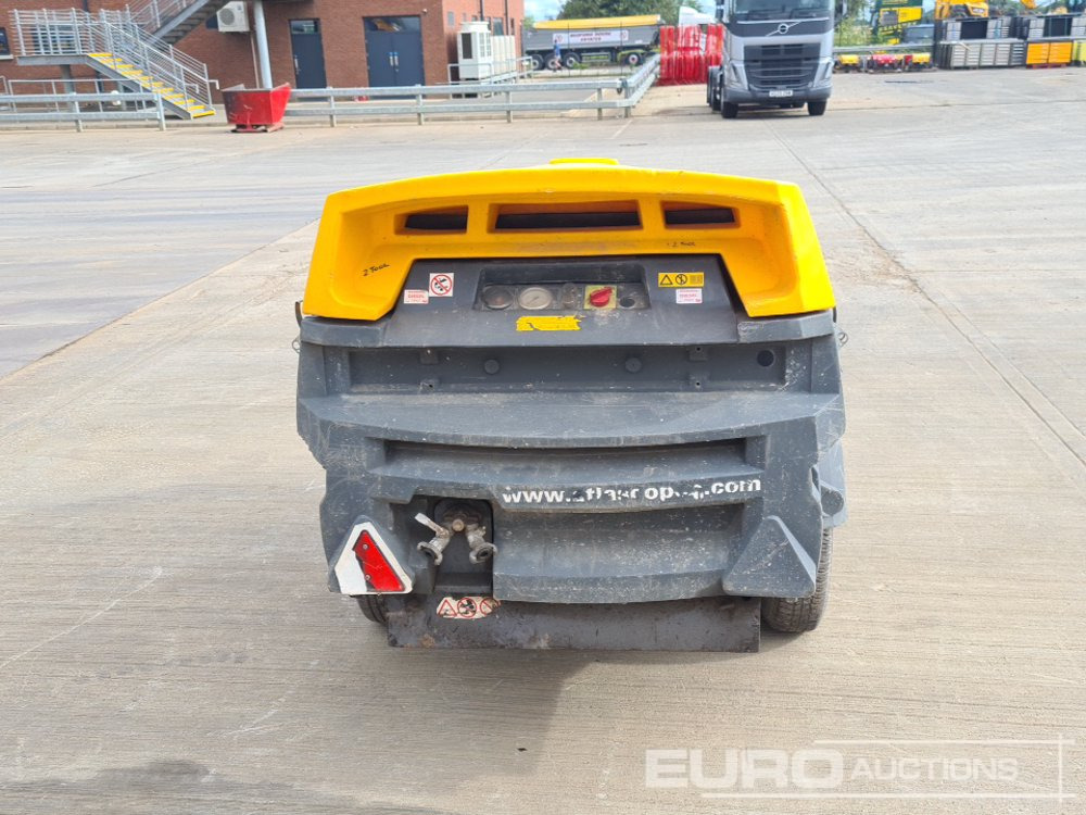 2015 Atlas Copco XAS67 - Mobilní kompresor: obrázek 4 2015 Atlas Copco XAS67 - Mobilní kompresor: obrázek 4