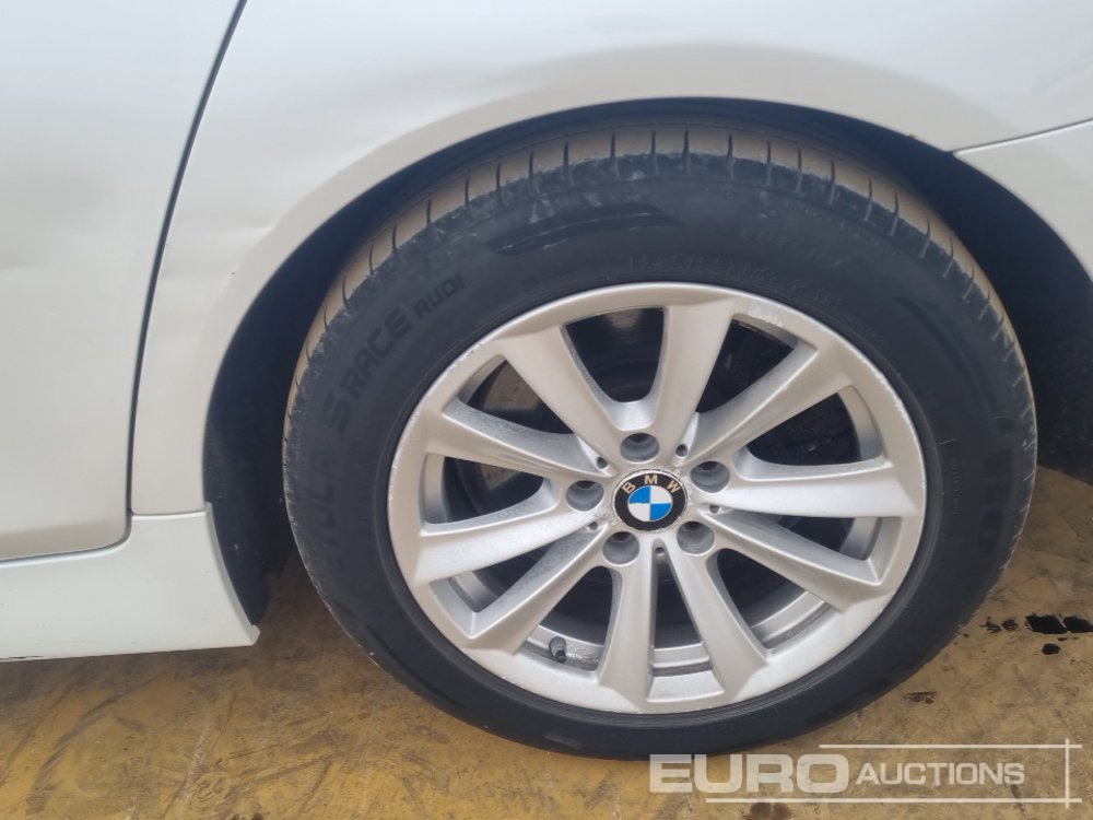 Osobní auto 2015 BMW 530D: obrázek 10