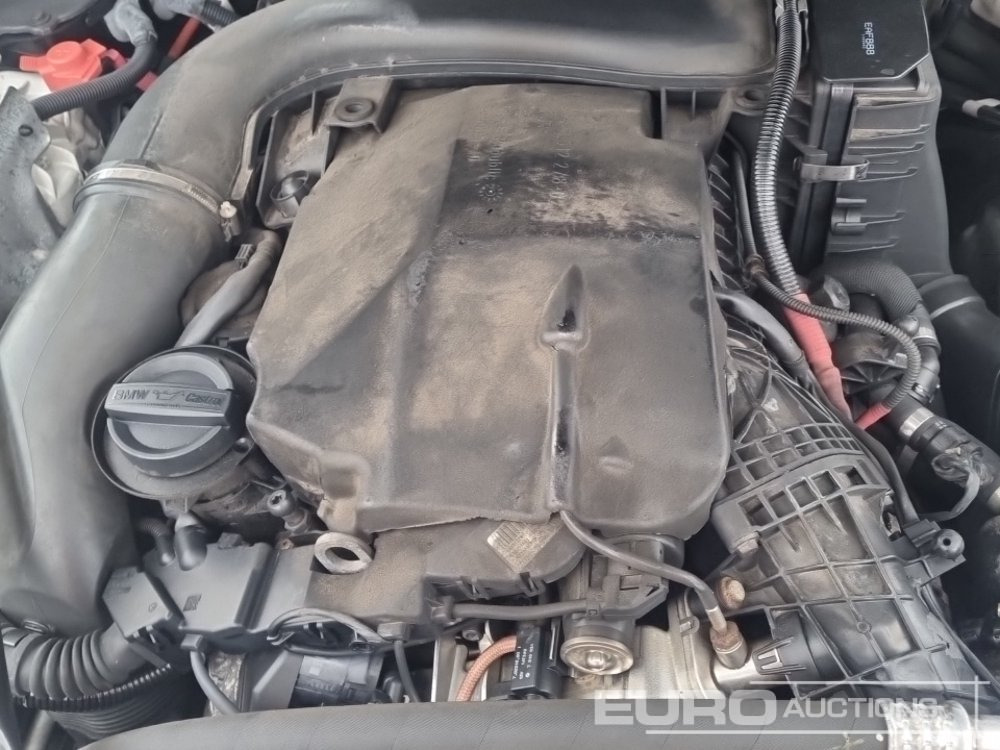 Osobní auto 2015 BMW 530D: obrázek 22