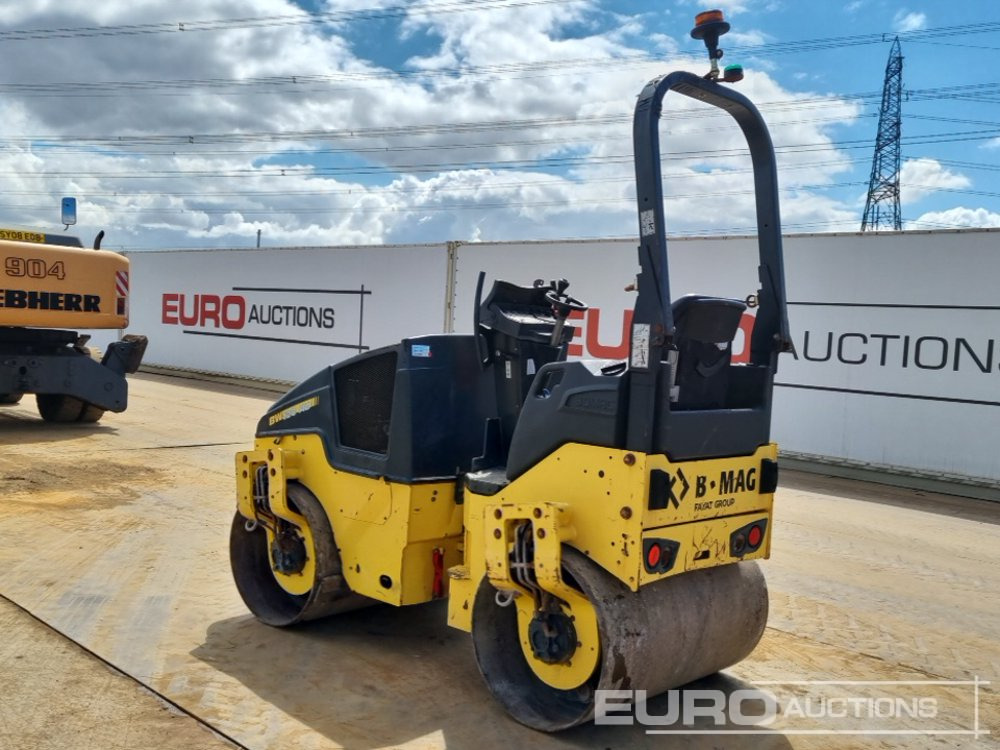 2015 Bomag BW120AD-4 - Válec: obrázek 3 2015 Bomag BW120AD-4 - Válec: obrázek 3