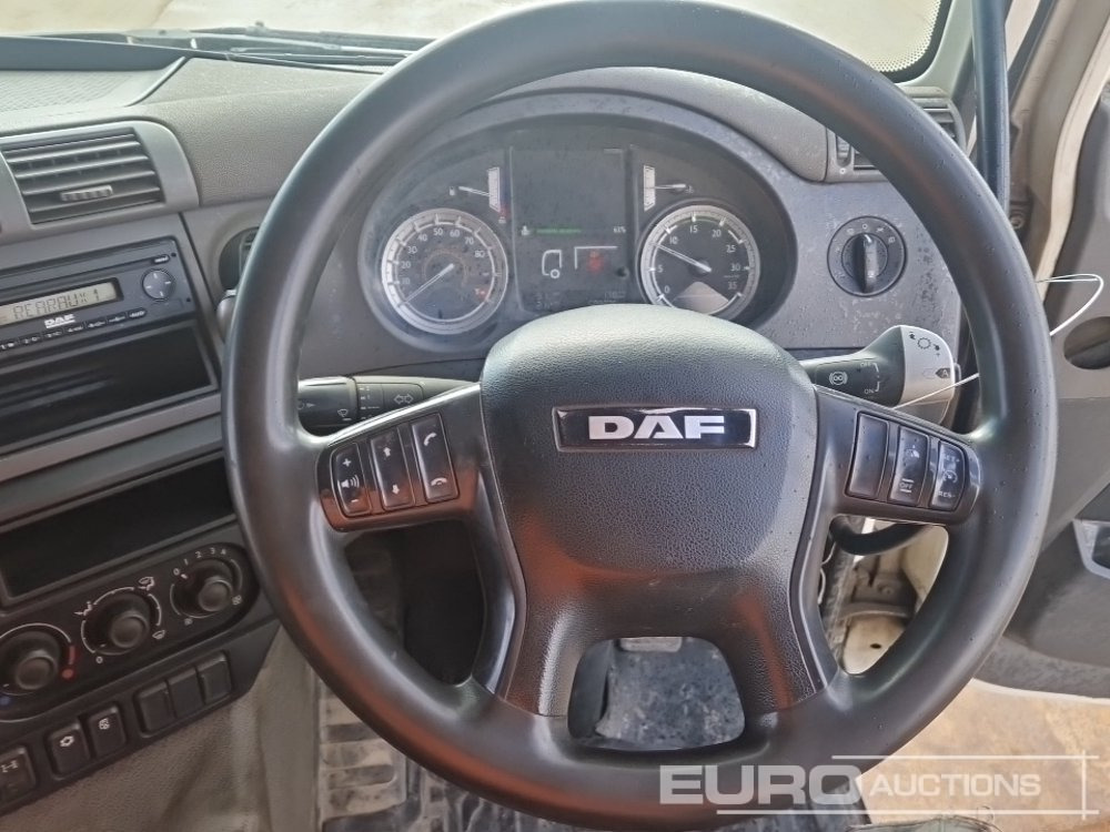Nákladní automobil valníkový/ Plošinový 2015 DAF CR310: obrázek 29