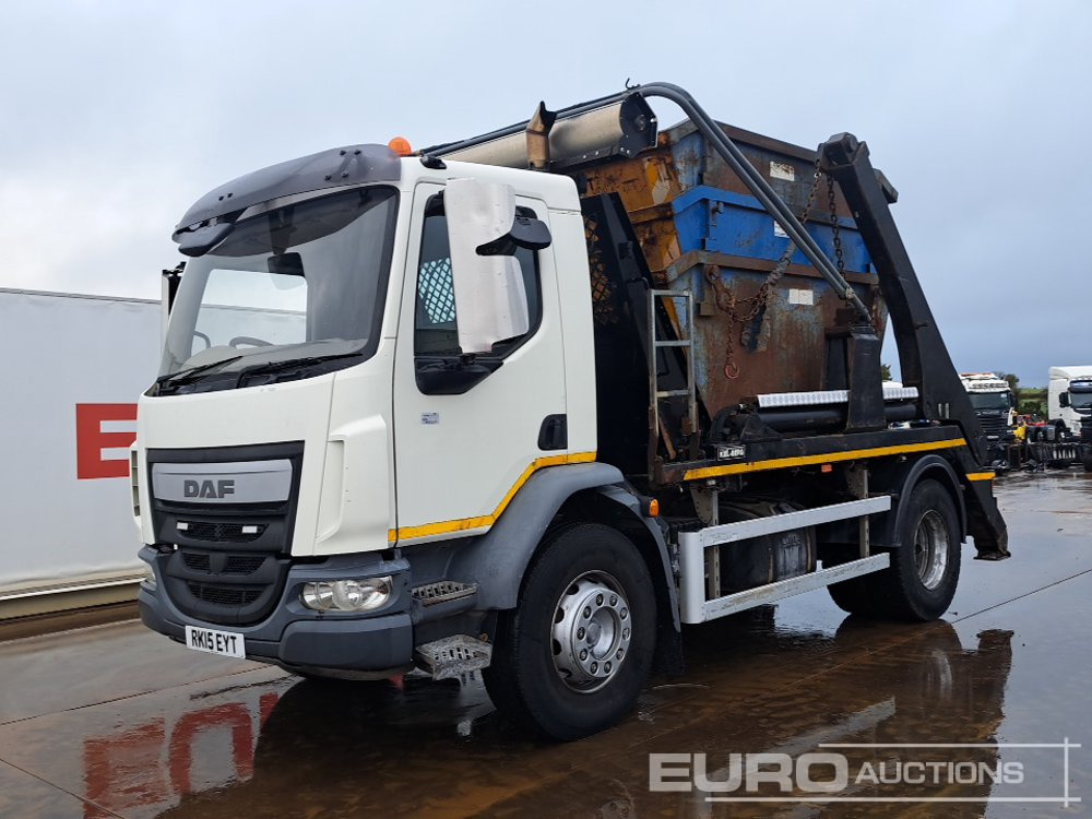 2015 DAF LF220 - Ramenový nosič kontajnerov: obrázek 1 2015 DAF LF220 - Ramenový nosič kontajnerov: obrázek 1