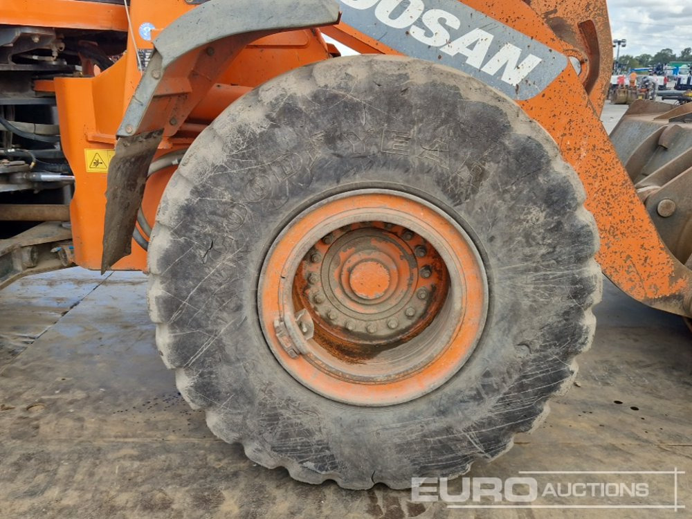 Kolový nakladač 2015 Doosan DL300-3: obrázek 12