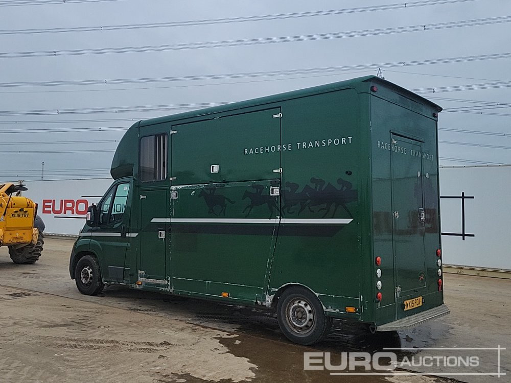 2015 Fiat Ducato 35 Multijet - Přepravník zvířat: obrázek 3 2015 Fiat Ducato 35 Multijet - Přepravník zvířat: obrázek 3