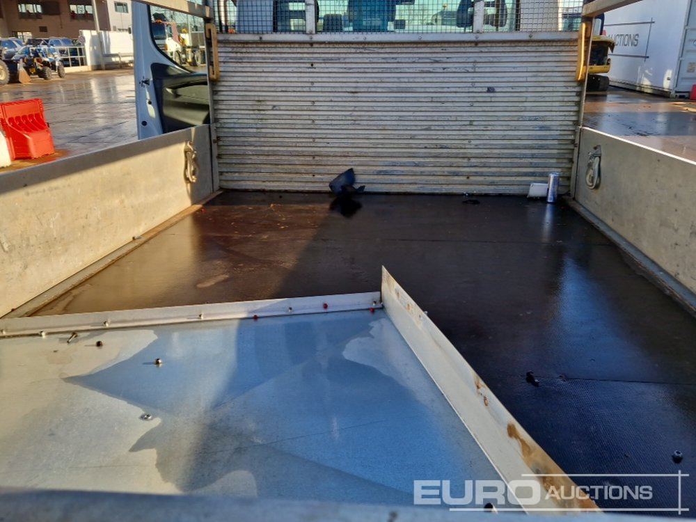 Dodávka valník 2015 Iveco Daily 35C13: obrázek 18 Dodávka valník 2015 Iveco Daily 35C13: obrázek 18