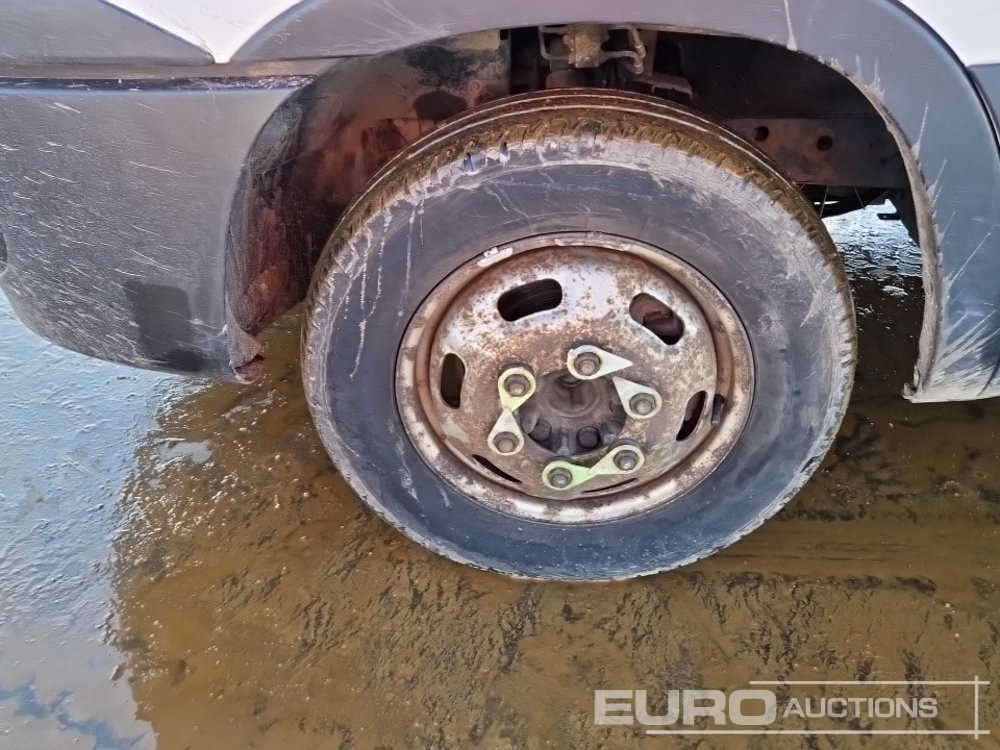 Dodávka valník 2015 Iveco Daily 35C13: obrázek 9 Dodávka valník 2015 Iveco Daily 35C13: obrázek 9