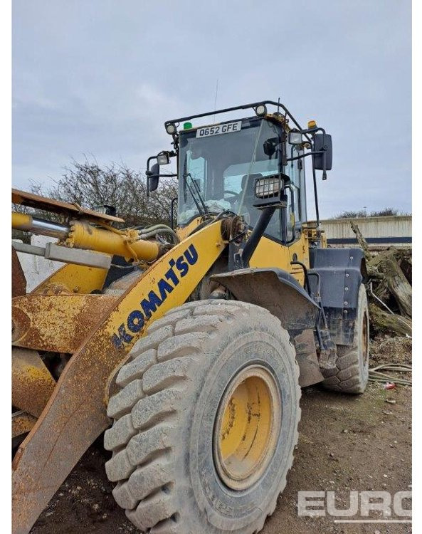 2015 Komatsu WA320-7 - Kolový nakladač: obrázek 1 2015 Komatsu WA320-7 - Kolový nakladač: obrázek 1