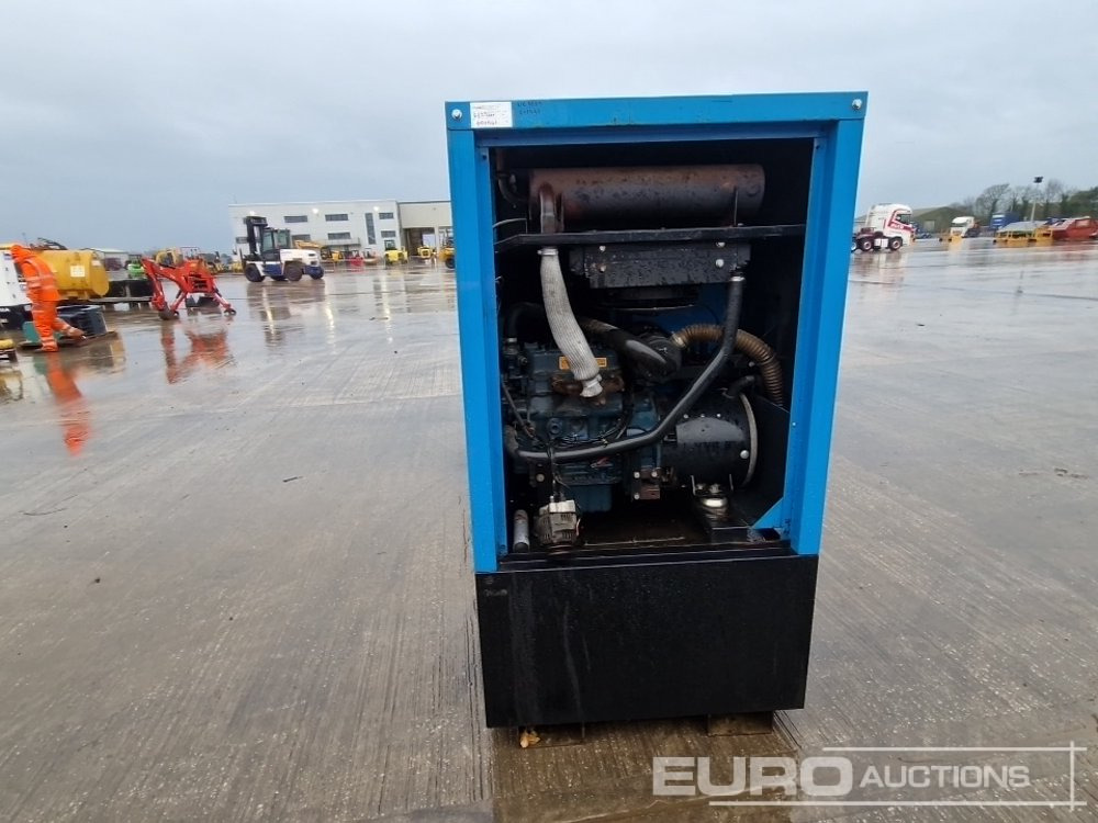 2015 Stephill 10 kVA Generator, Kubota Engine, (Parts Missing) - Elektrický generátor: obrázek 4 2015 Stephill 10 kVA Generator, Kubota Engine, (Parts Missing) - Elektrický generátor: obrázek 4