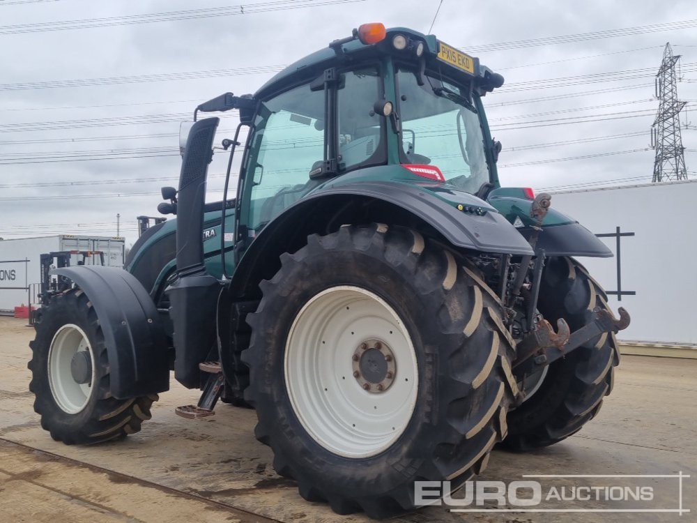 2015 Valtra T174 - Traktor: obrázek 3 2015 Valtra T174 - Traktor: obrázek 3